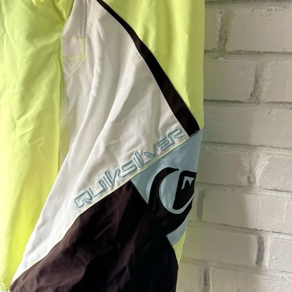 Vintage Y2K Quiksilver Baggy Board Shorts Surf Skate 34 Large